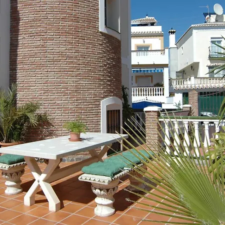 052 By Casitas Select *