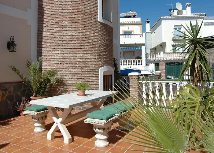 052 By Casitas Select *